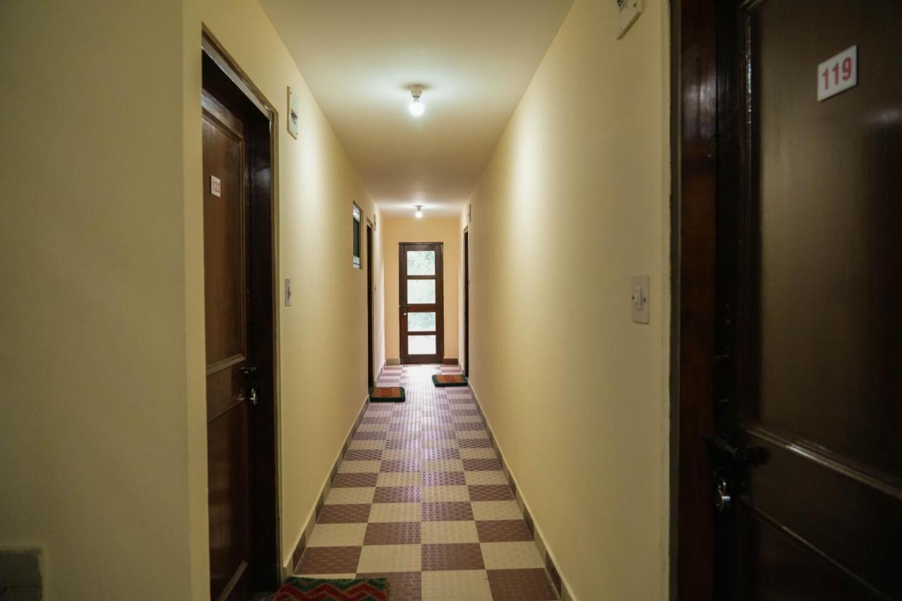 Hotel Grass Land Manāli Zewnętrze zdjęcie