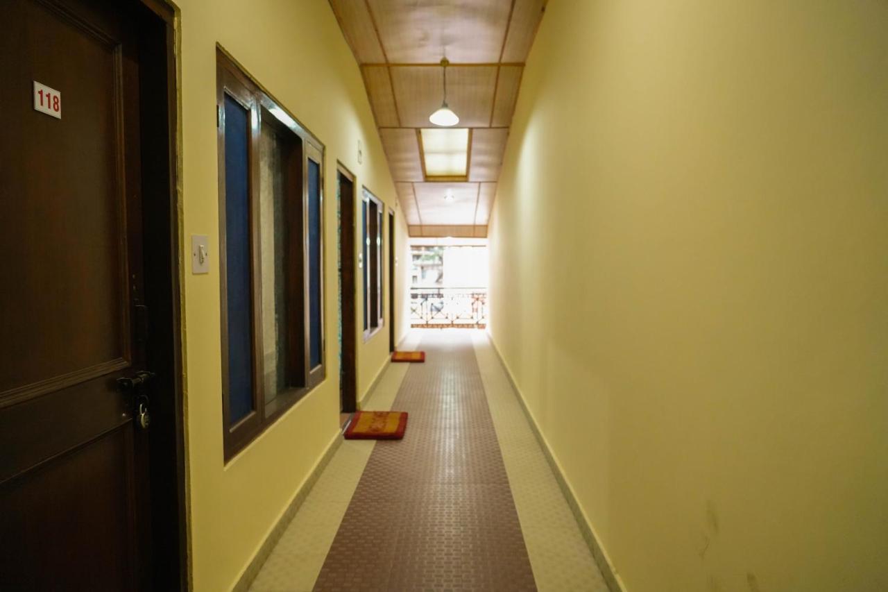 Hotel Grass Land Manāli Zewnętrze zdjęcie